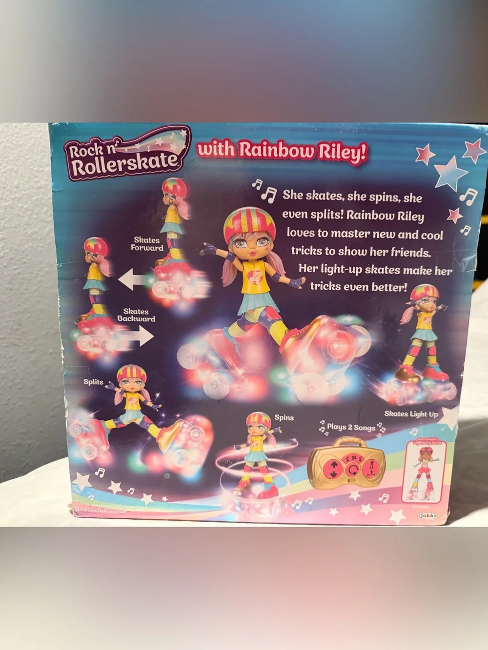 Rock n' Rollerskate RC Rainbow Riley Doll - Pink & Multicolor